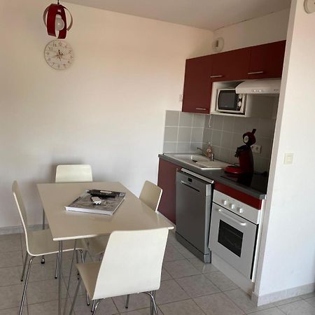 Appartement 4 Pers - Terrasse - Vue Mer - Proche Plage Saint-Pierre-la-Mer  Exteriör bild