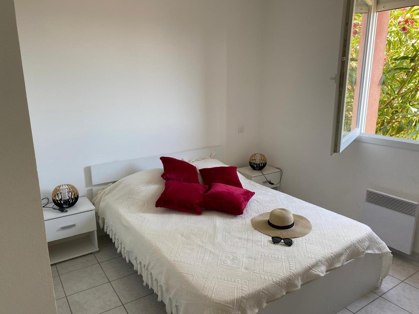 Appartement 4 Pers - Terrasse - Vue Mer - Proche Plage Saint-Pierre-la-Mer  Exteriör bild